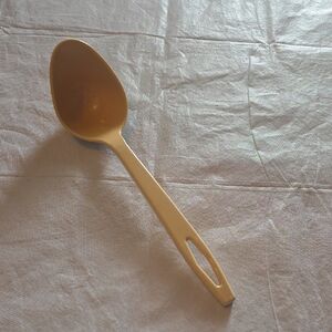 Tailor Made Products Vintage Plastic Serving Spoon Ladle Beige Almond 10.5"